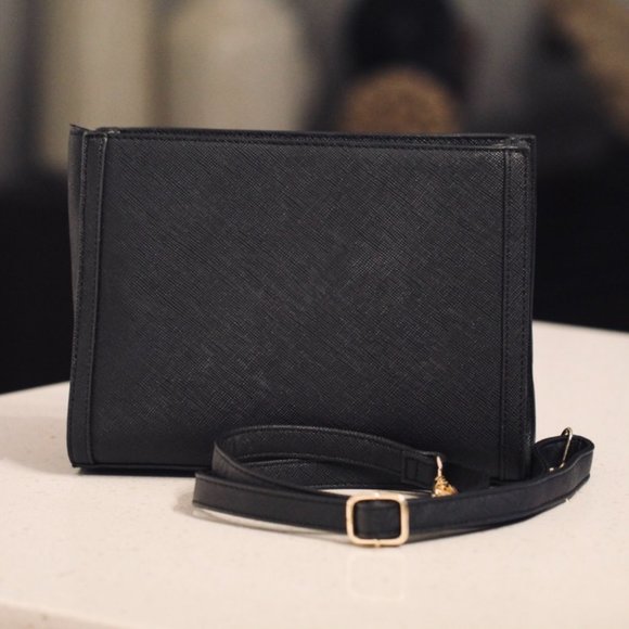 NWOT Stylish Mini Bag w/ Chains - Picture 3 of 3